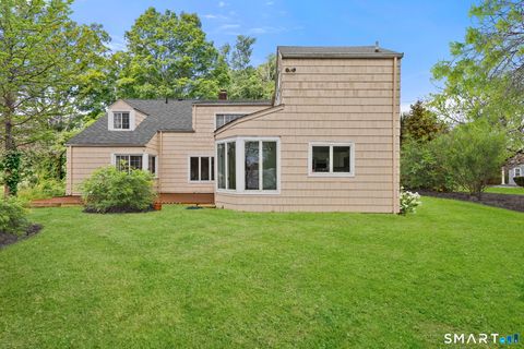 Tiny photo for 1 Driftway, Greenwich, CT 06830 (MLS # 24146269)
