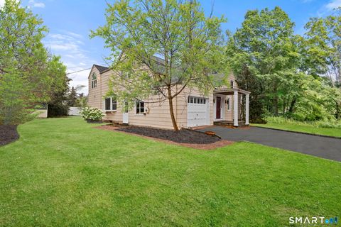 Tiny photo for 1 Driftway, Greenwich, CT 06830 (MLS # 24146269)