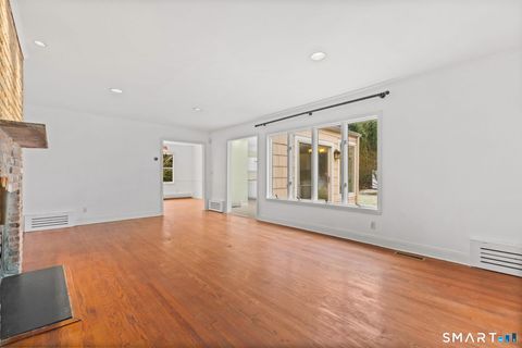 Tiny photo for 1 Driftway, Greenwich, CT 06830 (MLS # 24146269)