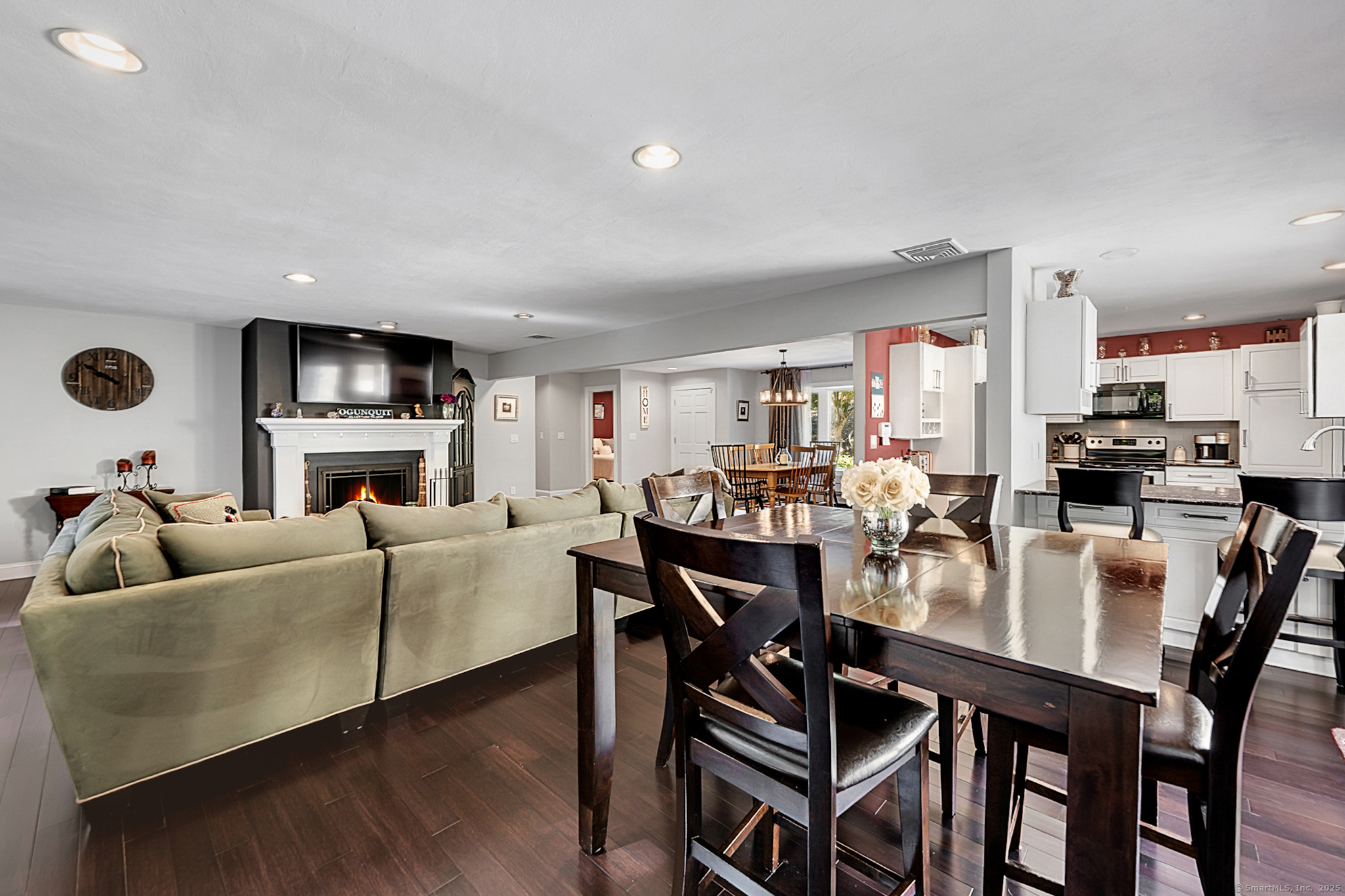 13 Country Squire Lane