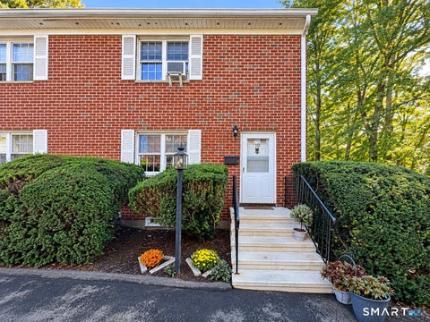 Photo of 240 Wardwell Street #19, Stamford, CT 06902 (MLS # 24200634)
