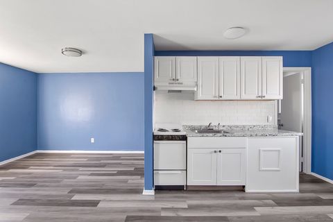 Tiny photo for 36 Woodbury Avenue #1C, Norwalk, CT 06850 (MLS # 24136478)