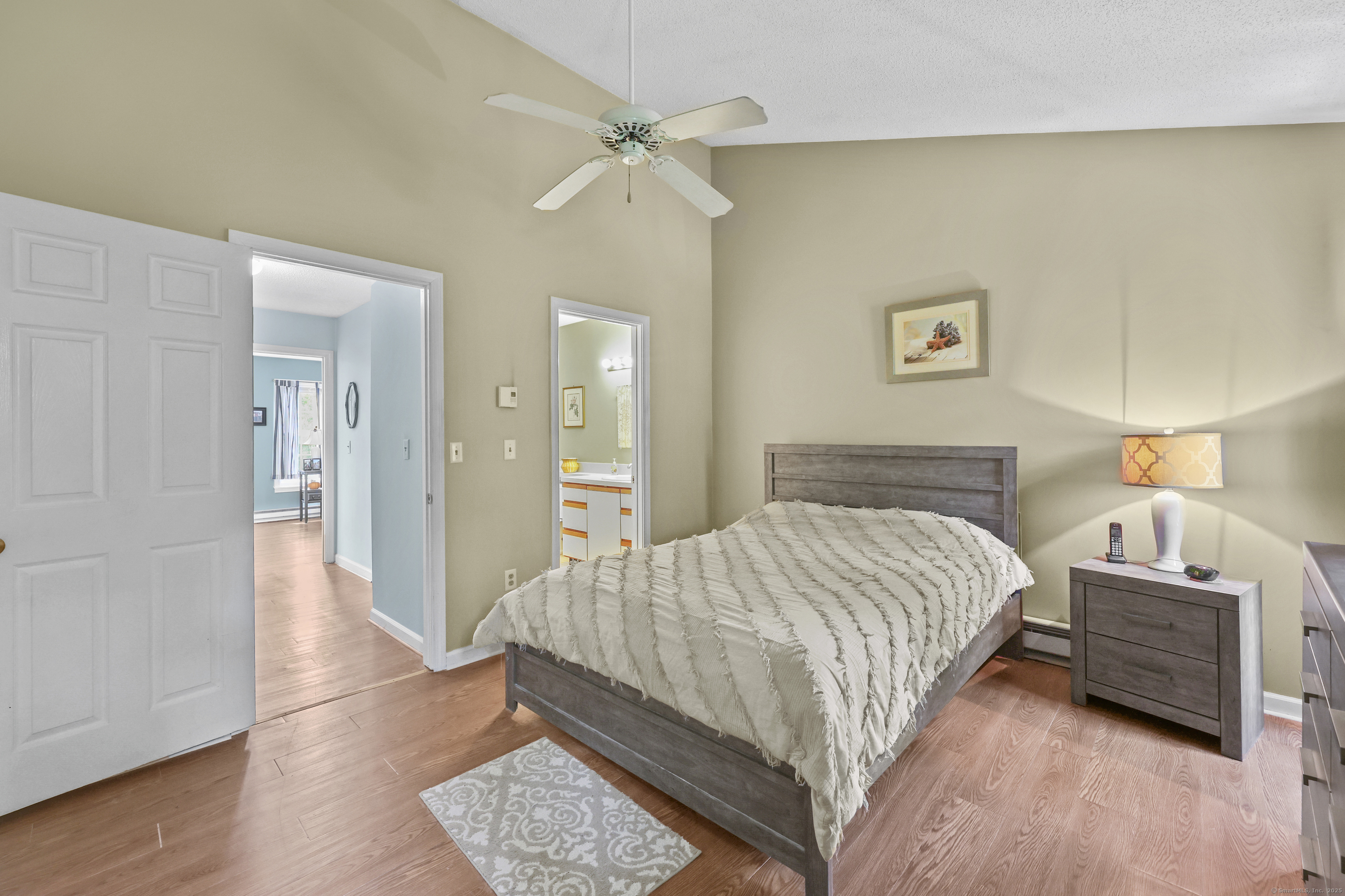 Torrington, Connecticut 06790, United States, 2 Bedrooms Bedrooms, ,2 BathroomsBathrooms,Residential,Active,150251