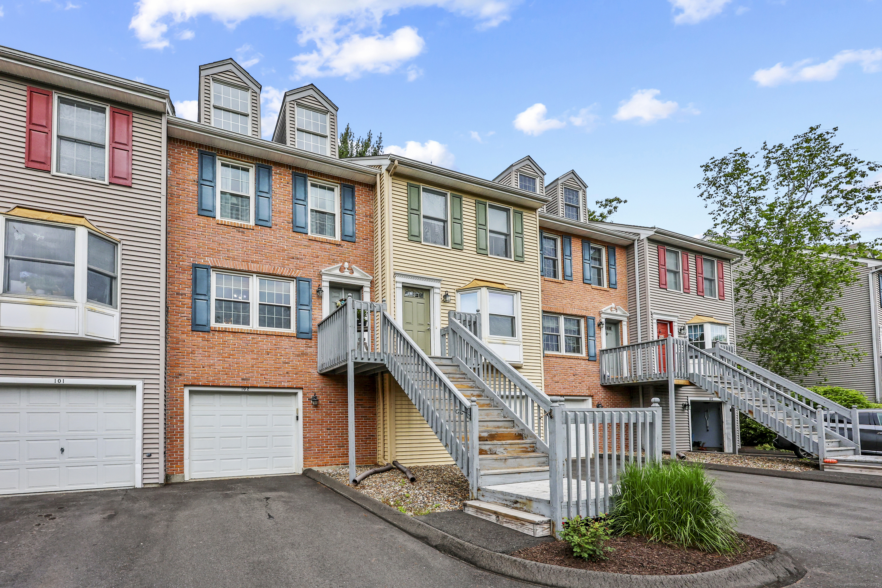 Torrington, Connecticut 06790, United States, 2 Bedrooms Bedrooms, ,2 BathroomsBathrooms,Residential,Active,150251