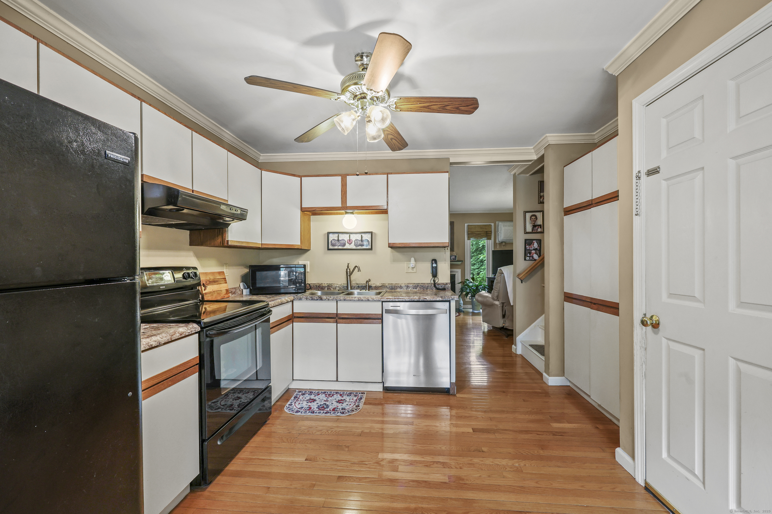 Torrington, Connecticut 06790, United States, 2 Bedrooms Bedrooms, ,2 BathroomsBathrooms,Residential,Active,150251