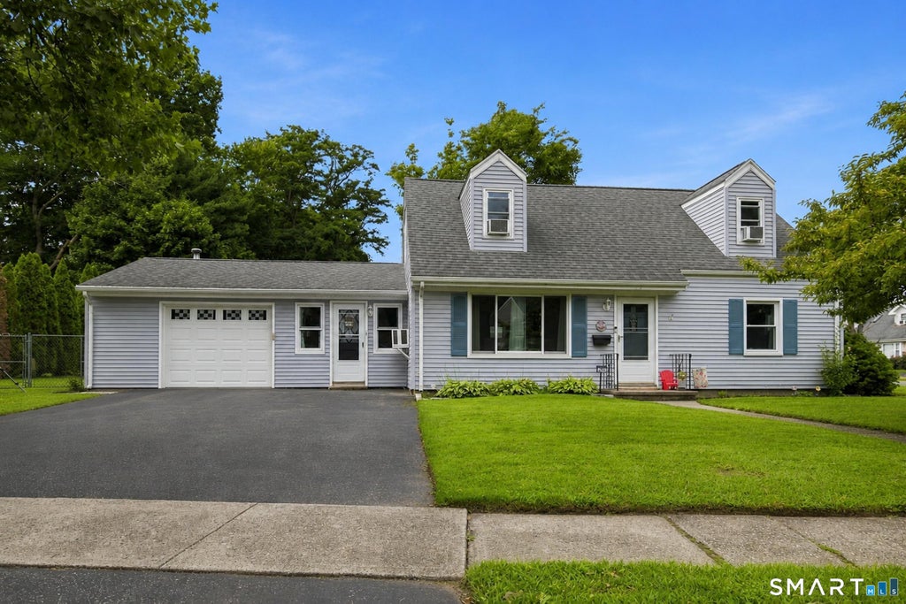 Photo of 270 Delaware Drive, Stratford, CT 06614 (MLS # 24202707)