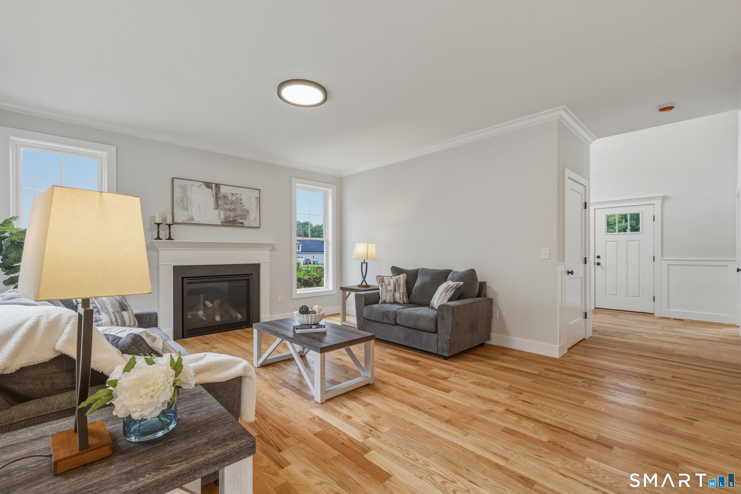 7 Laurelwood Lane