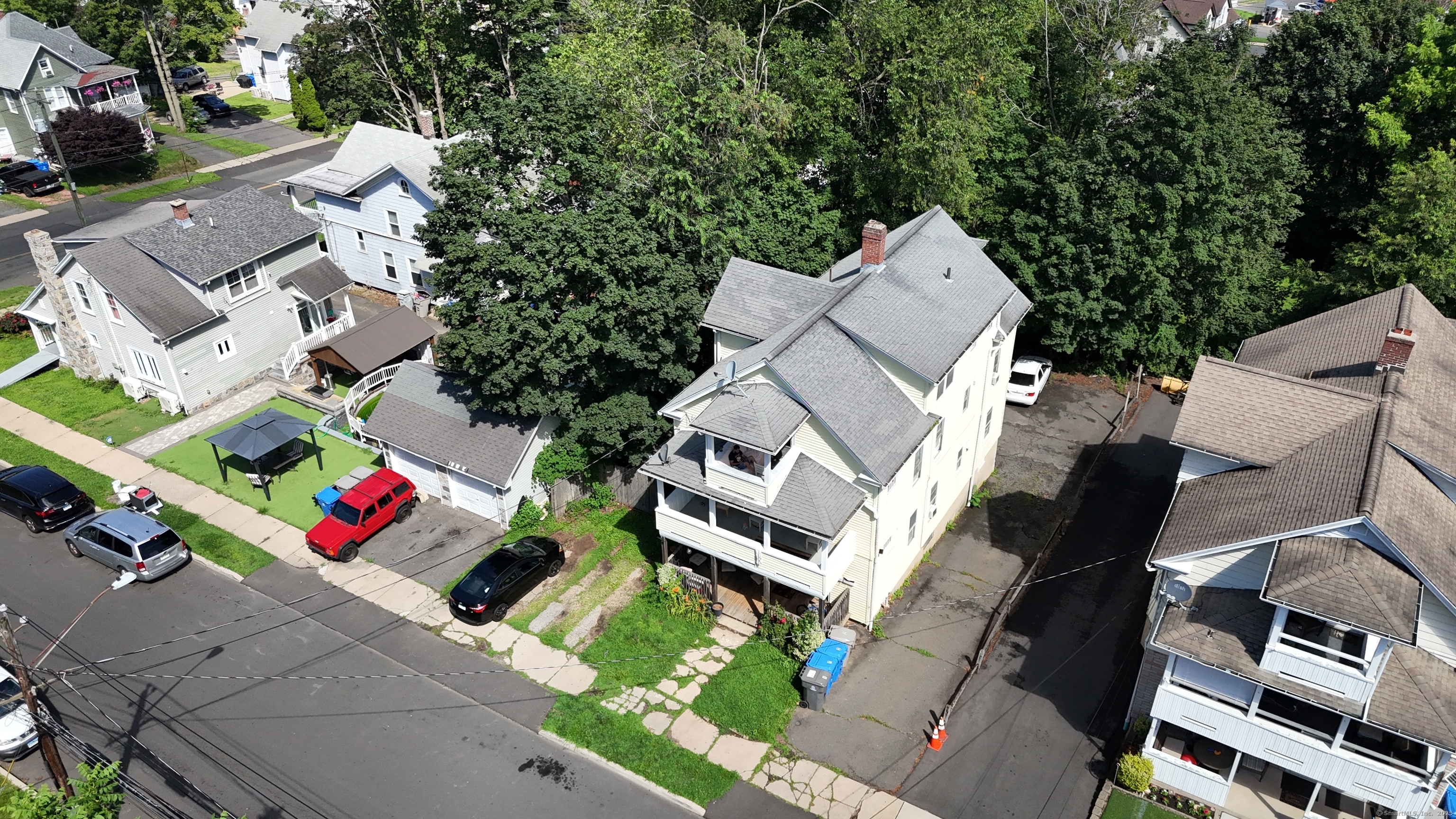 17 Grove Street
