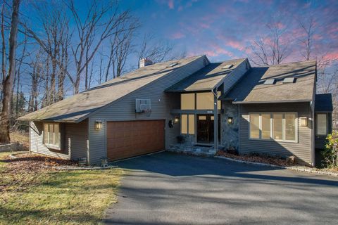 A home in Farmington