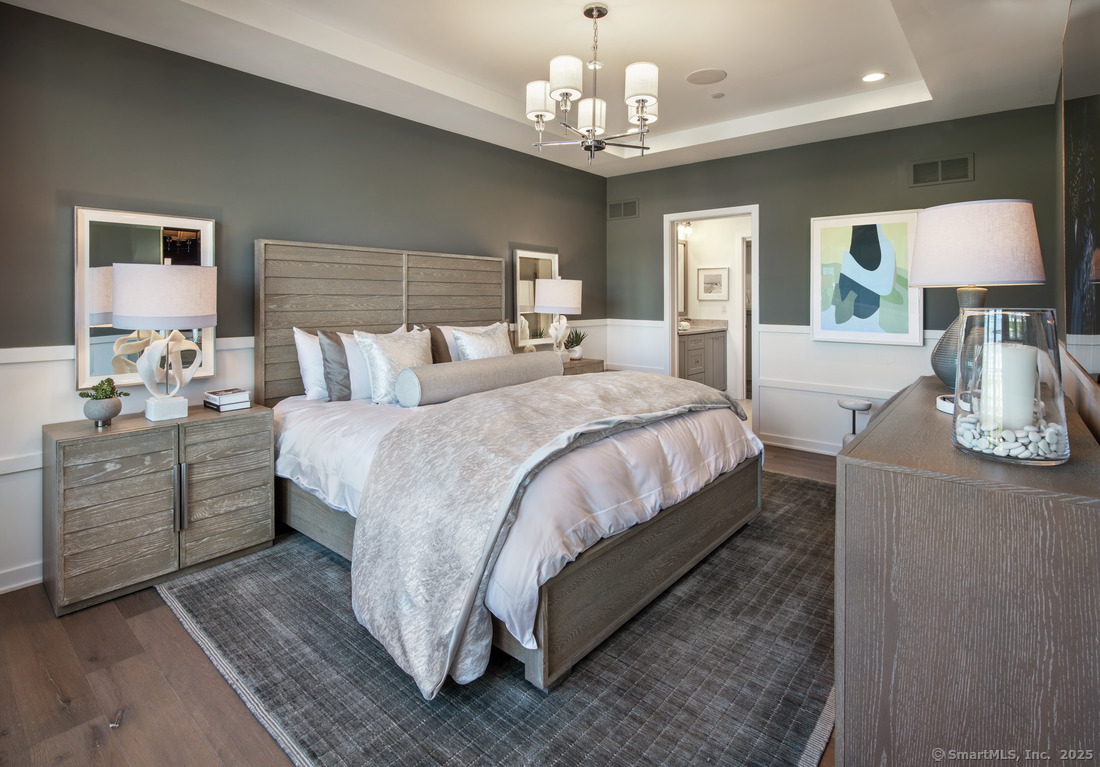 5 Heritage Lane #68, Woodbridge, Connecticut image 3
