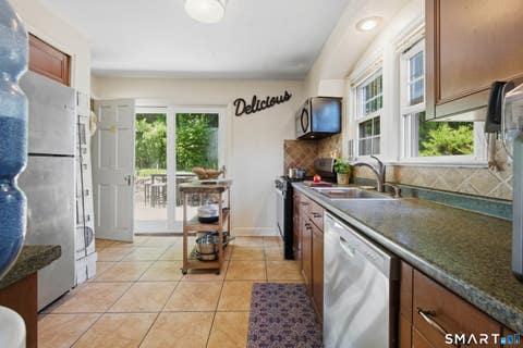 Tiny photo for 6 Robinview Terrace, Danbury, CT 06810 (MLS # 24184223)