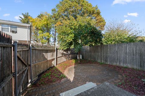 Tiny photo for 466 Middletown Avenue #APT 8, New Haven, CT 06513 (MLS # 24134324)