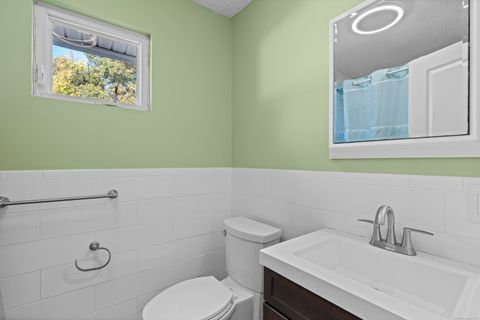 Tiny photo for 466 Middletown Avenue #APT 8, New Haven, CT 06513 (MLS # 24134324)