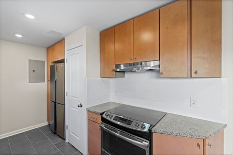 Tiny photo for 466 Middletown Avenue #APT 8, New Haven, CT 06513 (MLS # 24134324)