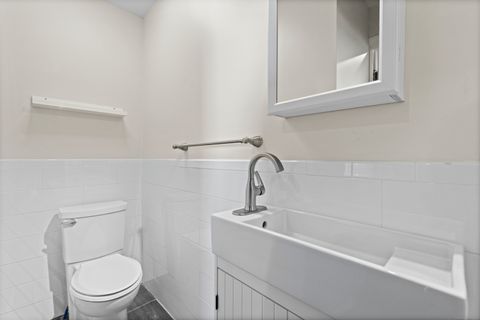 Tiny photo for 466 Middletown Avenue #APT 8, New Haven, CT 06513 (MLS # 24134324)
