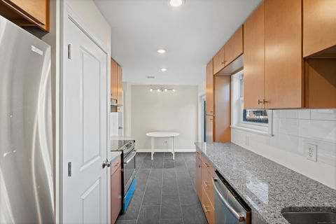 Tiny photo for 466 Middletown Avenue #APT 8, New Haven, CT 06513 (MLS # 24134324)