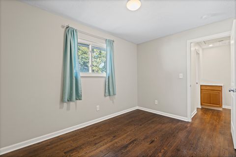 Tiny photo for 466 Middletown Avenue #APT 8, New Haven, CT 06513 (MLS # 24134324)