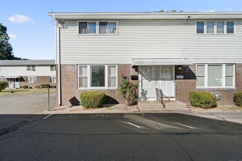 Photo of 466 Middletown Avenue #APT 8, New Haven, CT 06513 (MLS # 24134324)