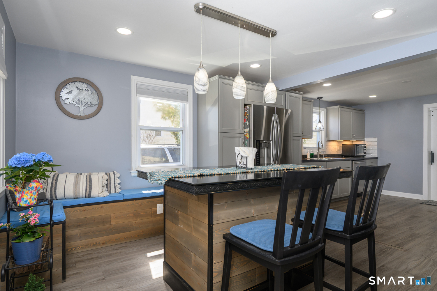 33 Washington Street