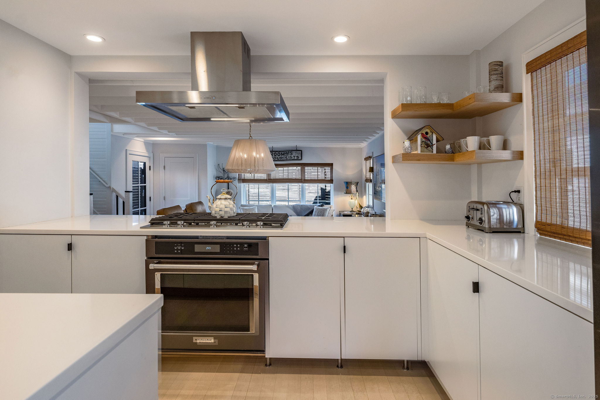 875 Boston Post Road #APT 3, Madison, Connecticut image 14
