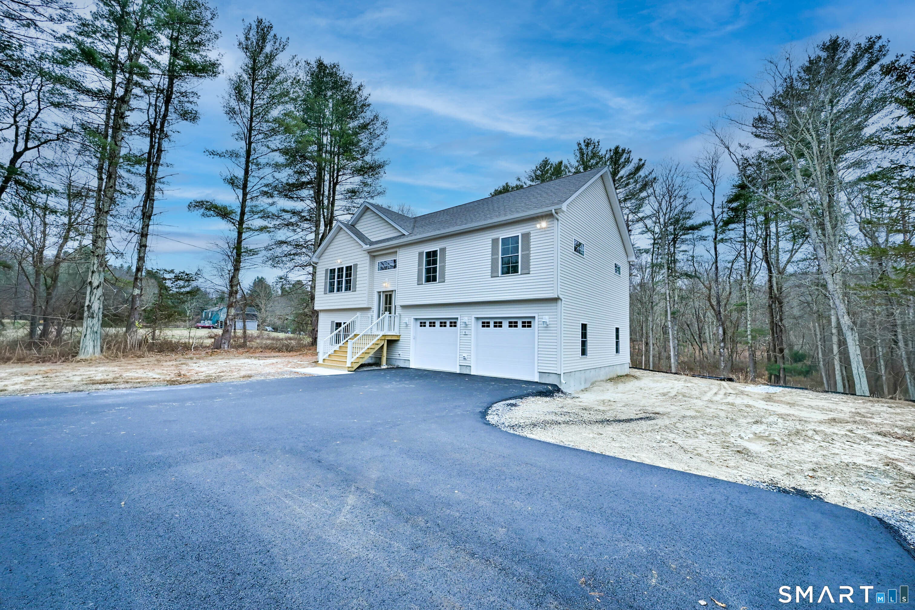 187 Thompson Road