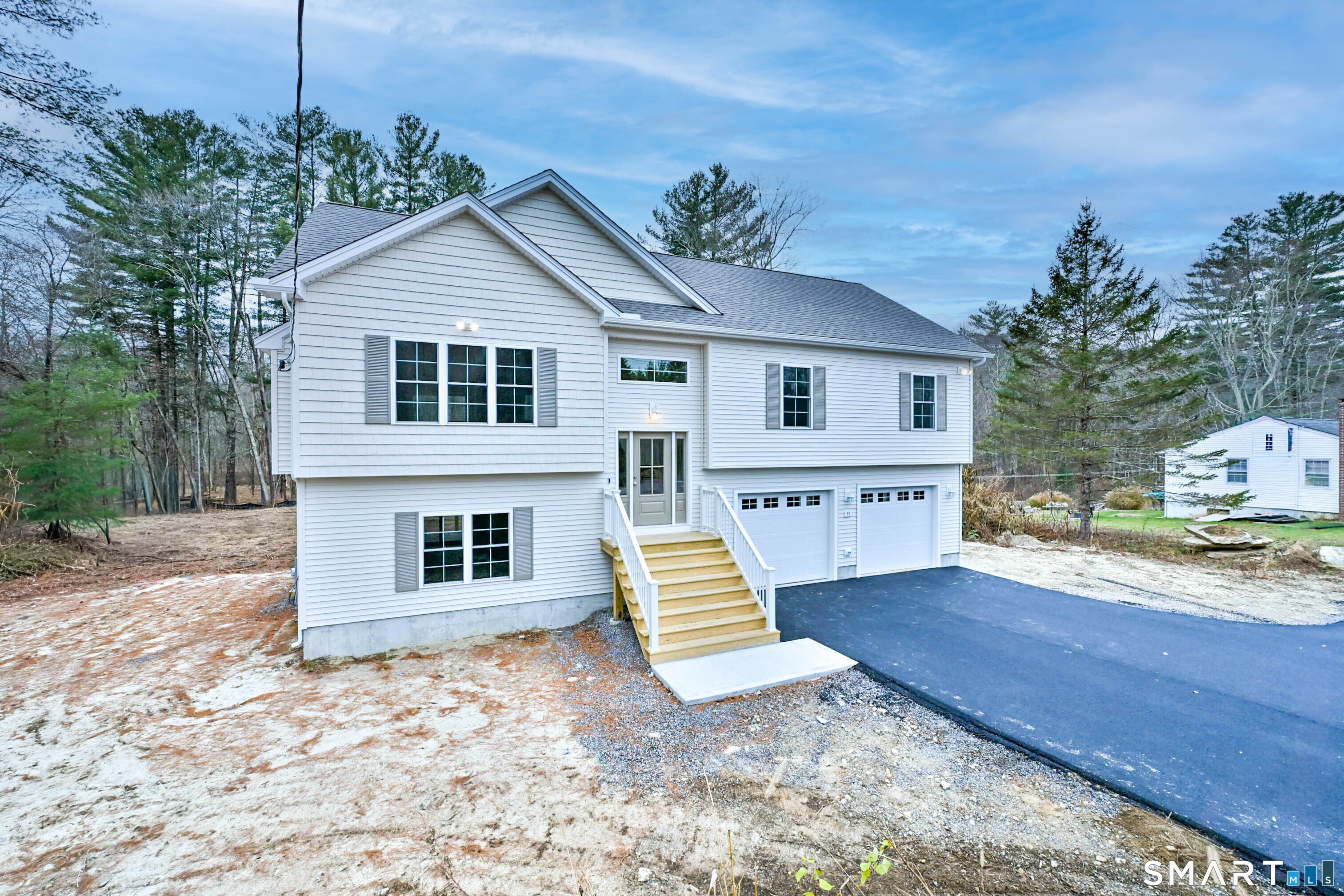187 Thompson Road