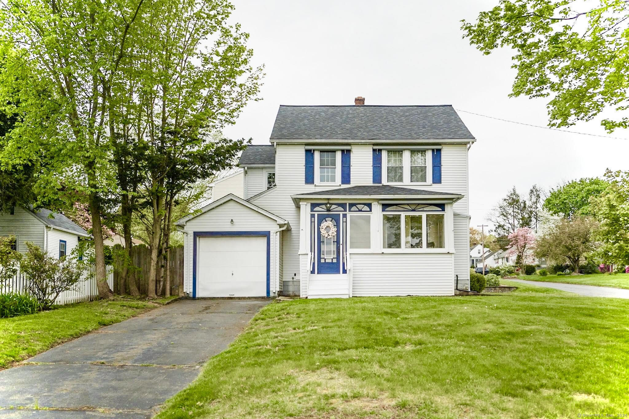 Photo 1 of 263 Pearl Street, Enfield, Connecticut, $284,900, Web #: 24015909