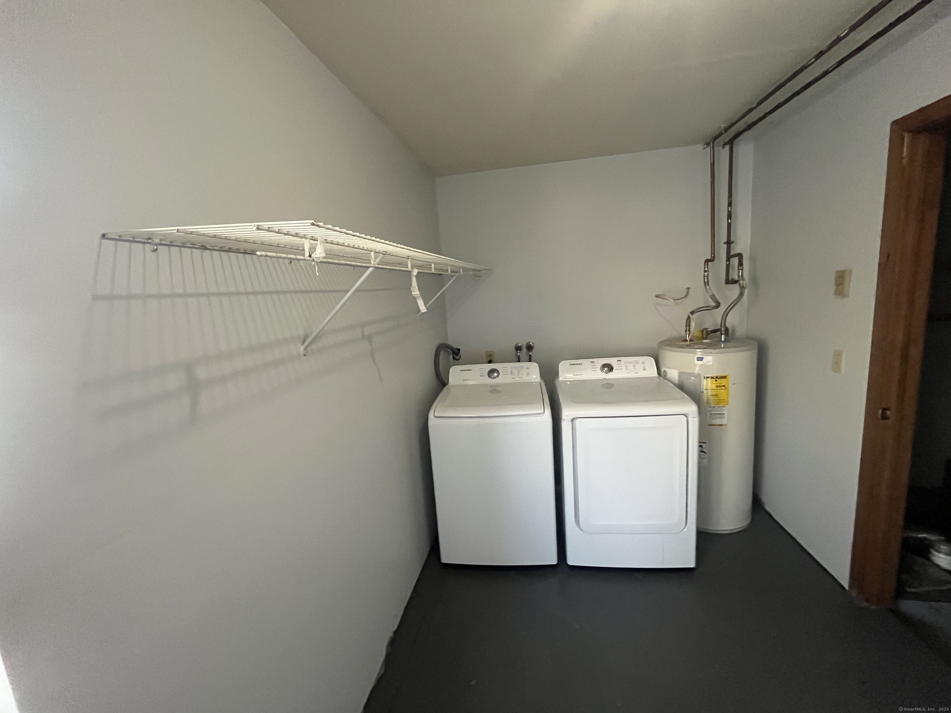18 Dallas Terrace #APT 1, Waterbury, Connecticut image 9