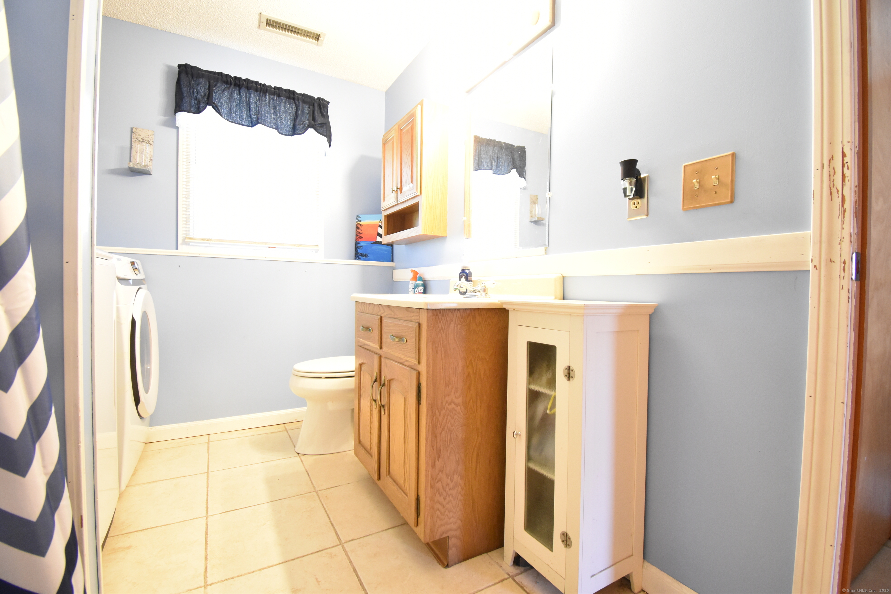 2032 Matthews Street, Bristol, Connecticut image 22