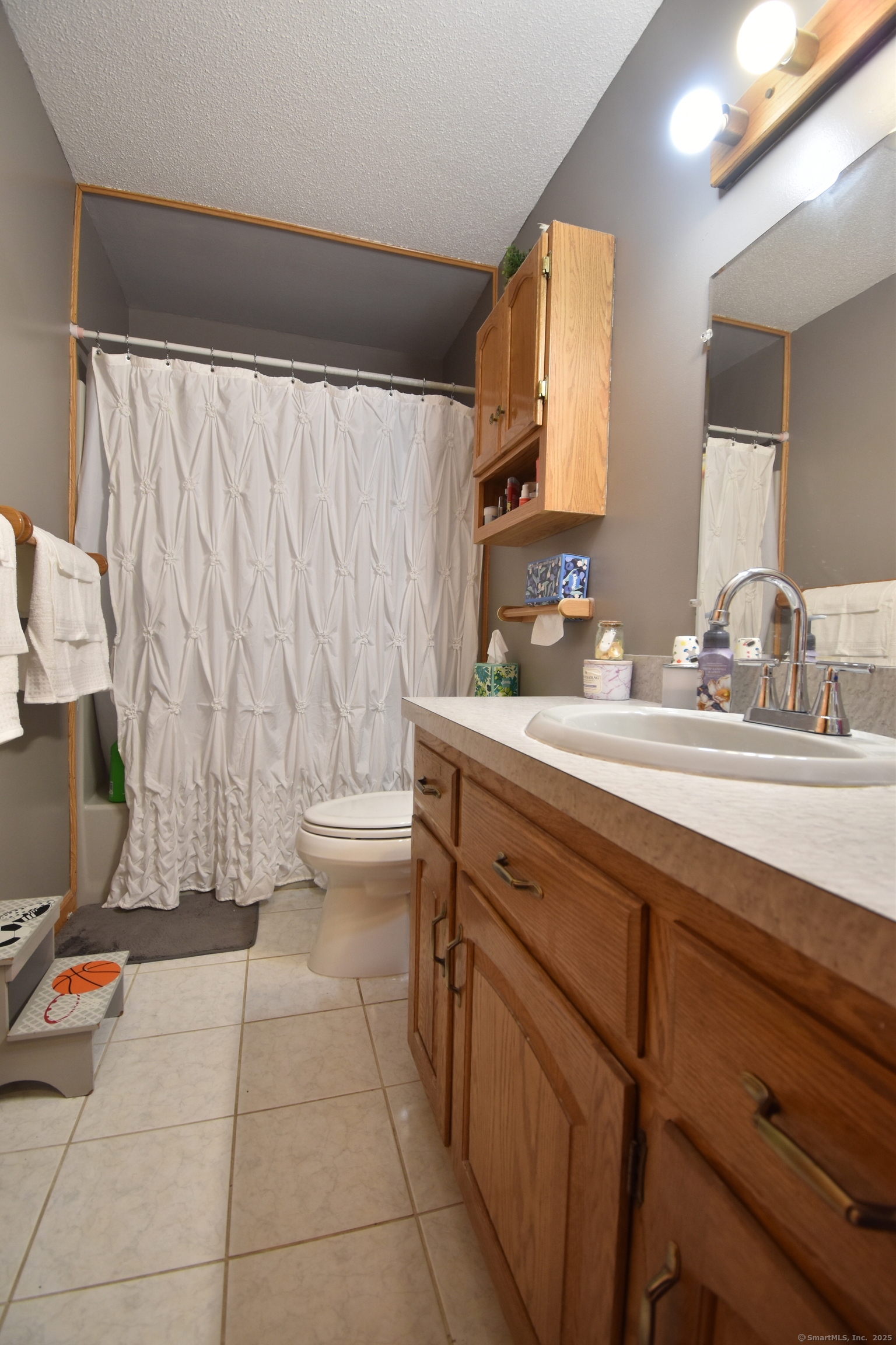 2032 Matthews Street, Bristol, Connecticut image 17