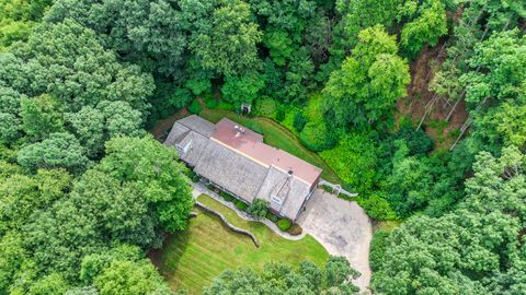 A home in Avon