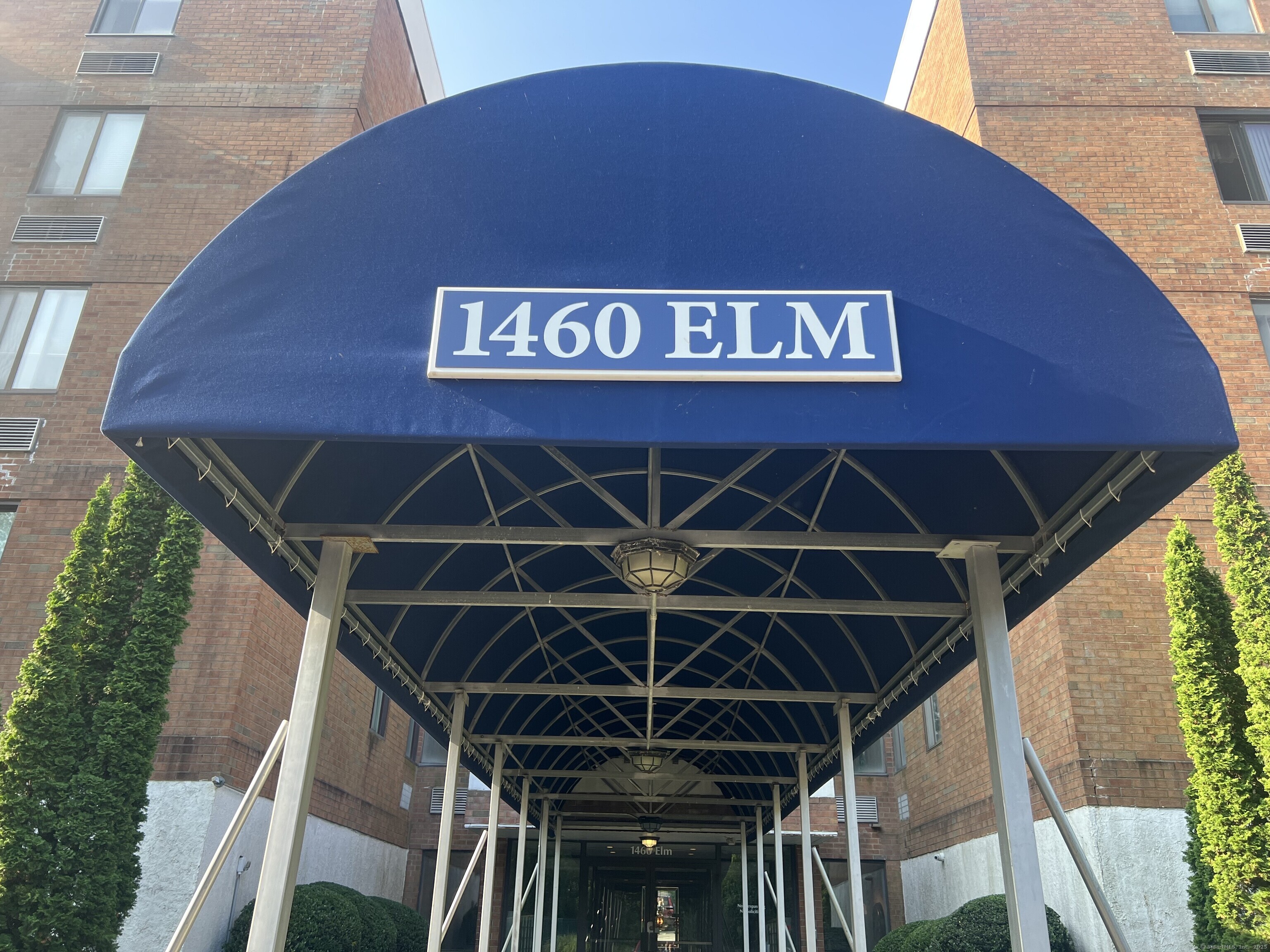1460 Elm Street 322