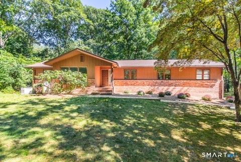 Photo of 14 Mitchell Lane, Woodbridge, CT 06525 (MLS # 24207609)