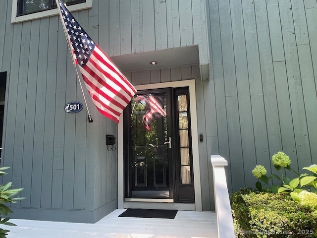 501 Plymouth Colony 501