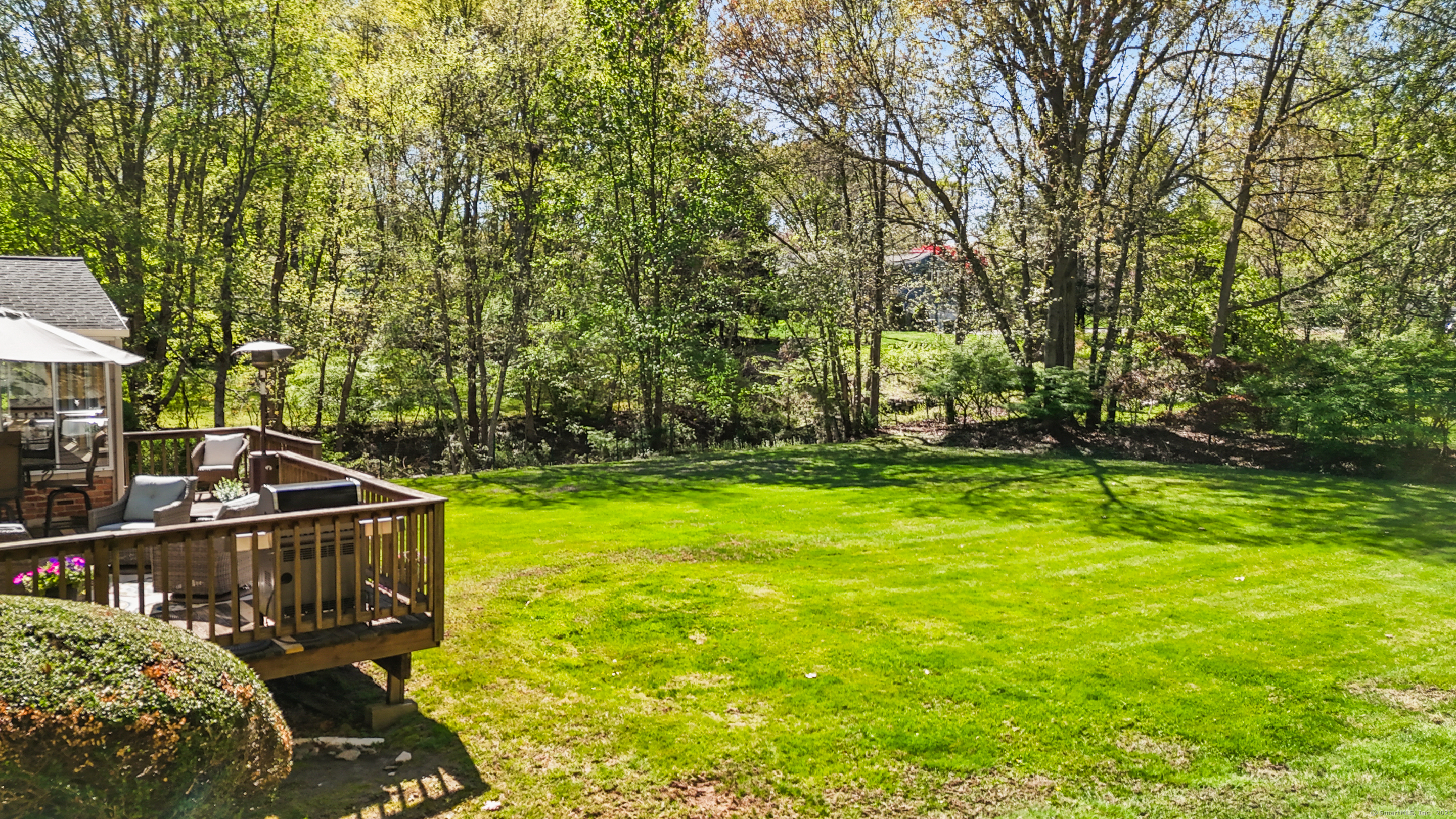 50 Carriage Drive, Stamford, Connecticut image 32