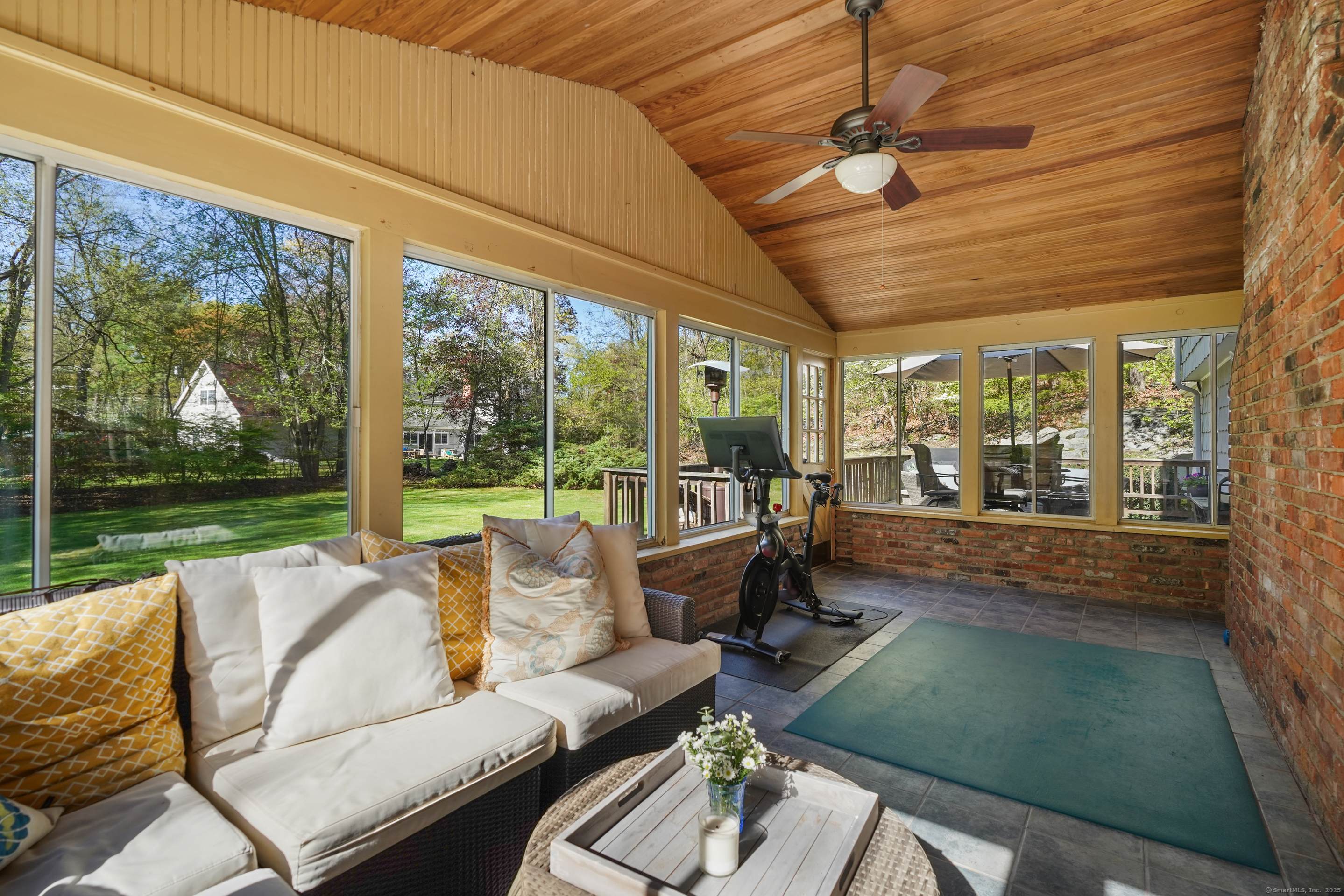 50 Carriage Drive, Stamford, Connecticut image 14