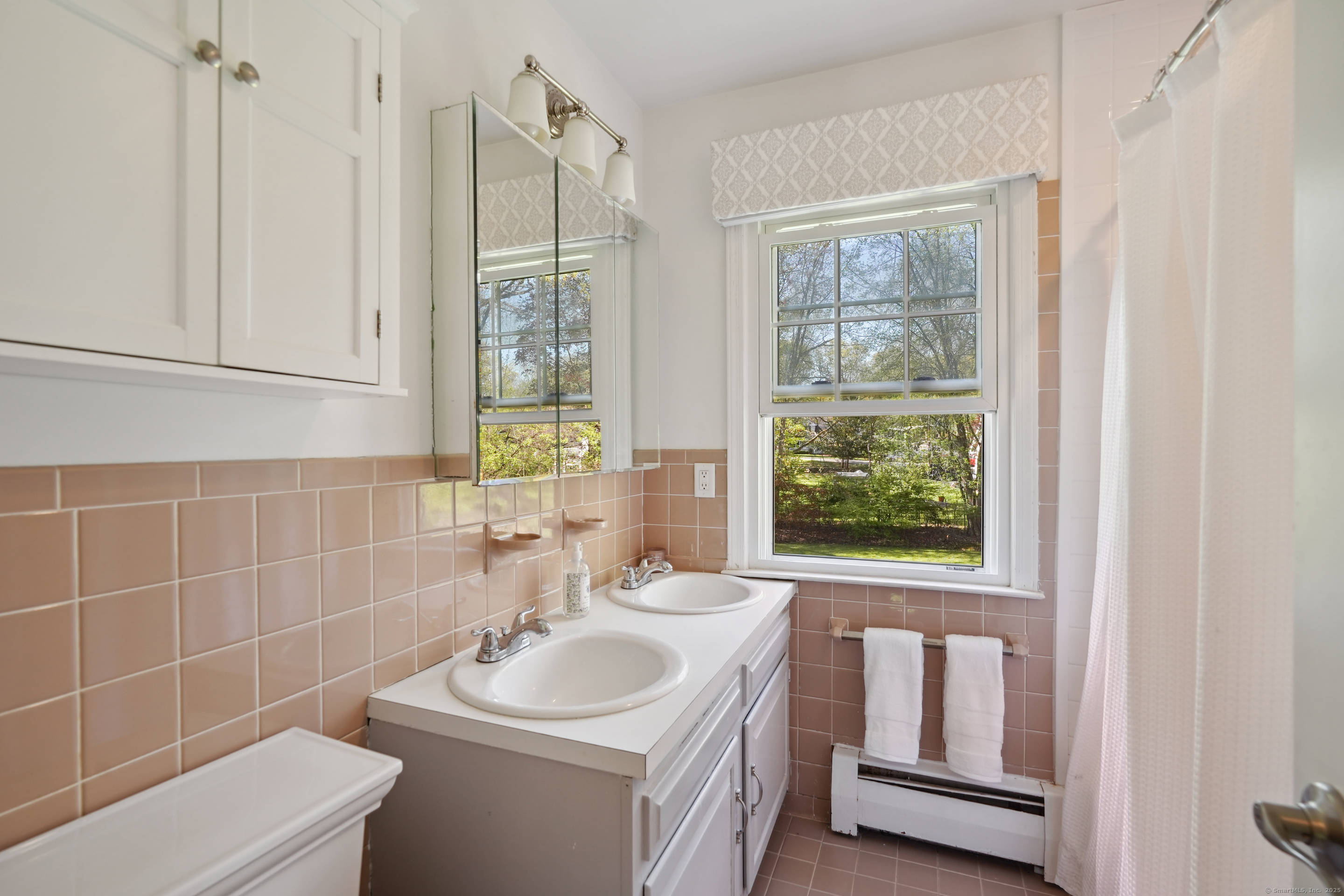 50 Carriage Drive, Stamford, Connecticut image 22