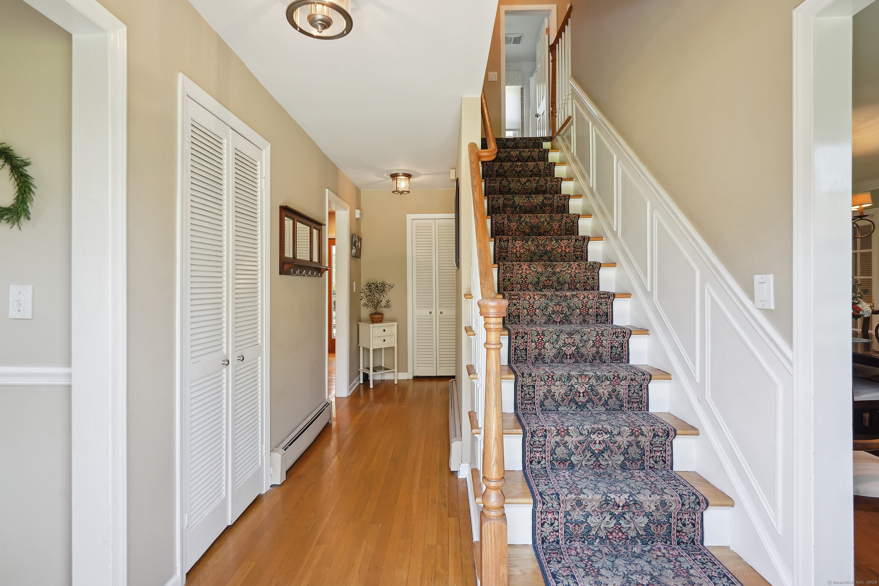50 Carriage Drive, Stamford, Connecticut image 2