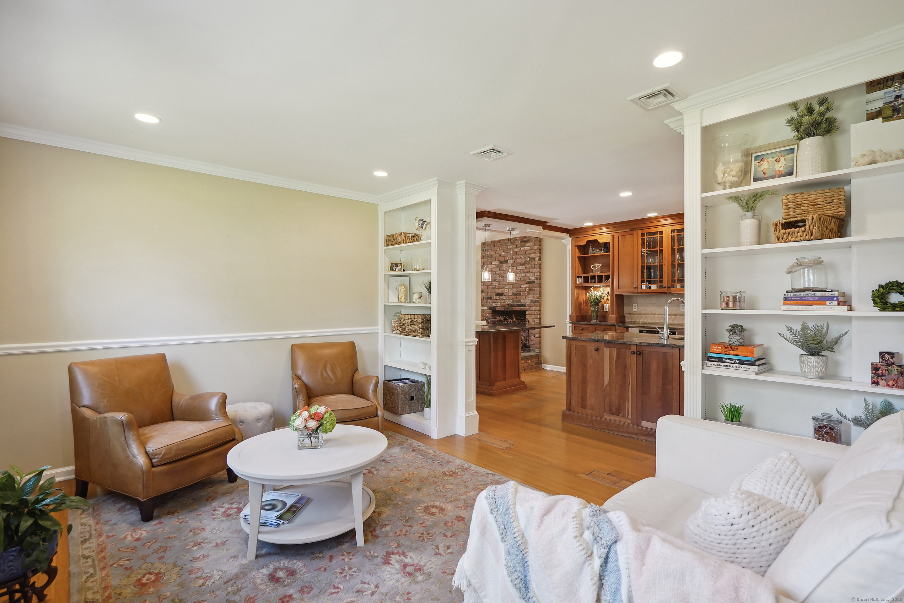 50 Carriage Drive, Stamford, Connecticut image 3