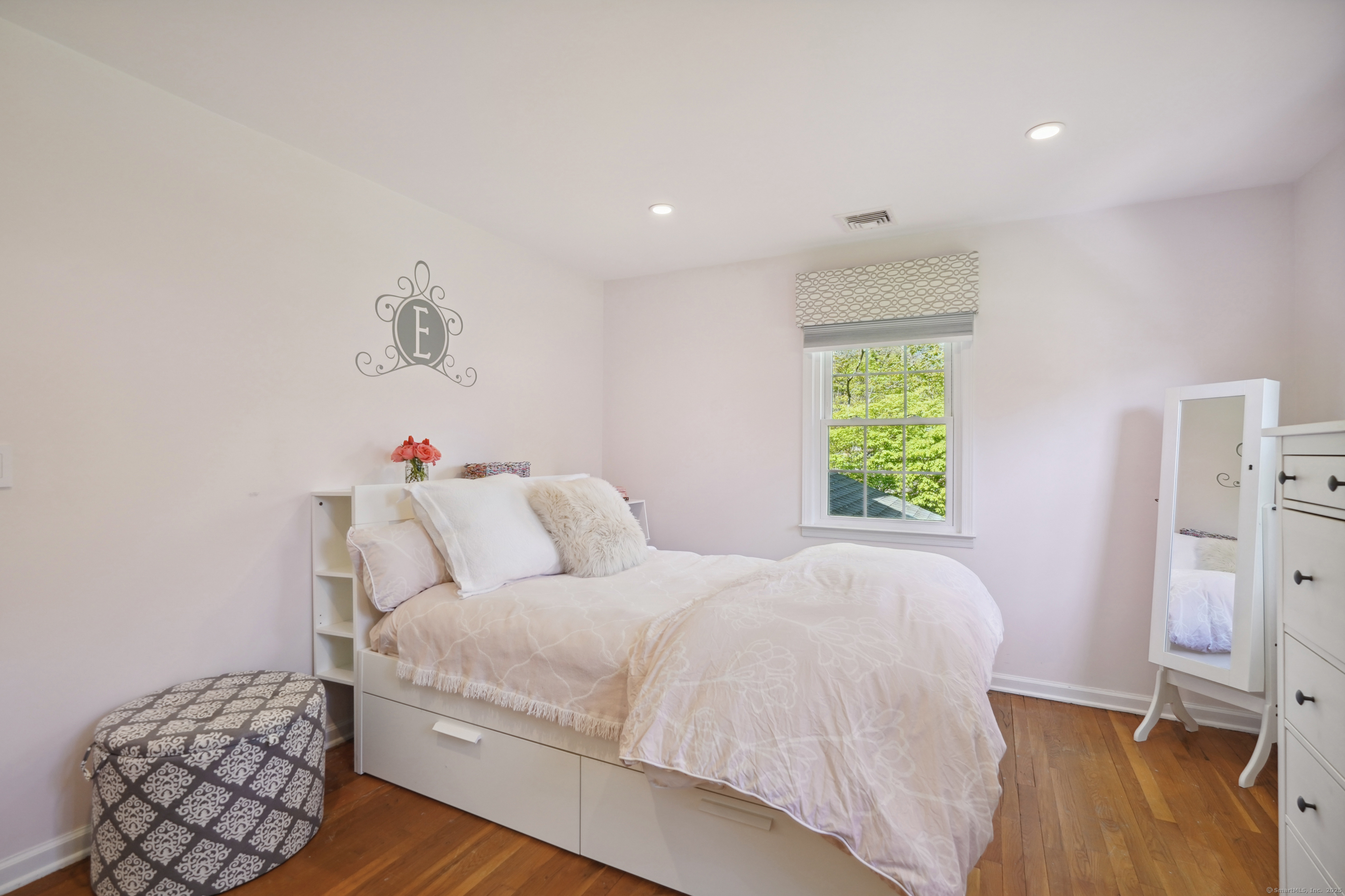 50 Carriage Drive, Stamford, Connecticut image 20