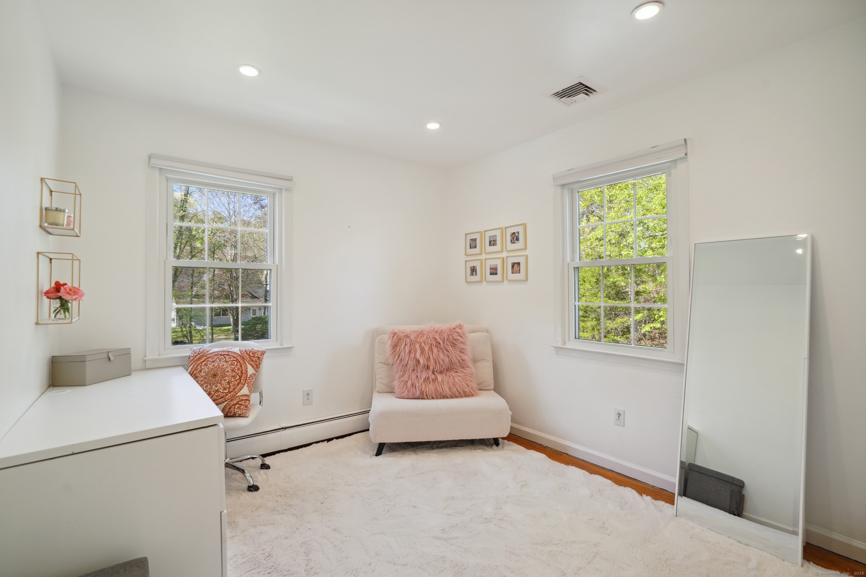 50 Carriage Drive, Stamford, Connecticut image 21