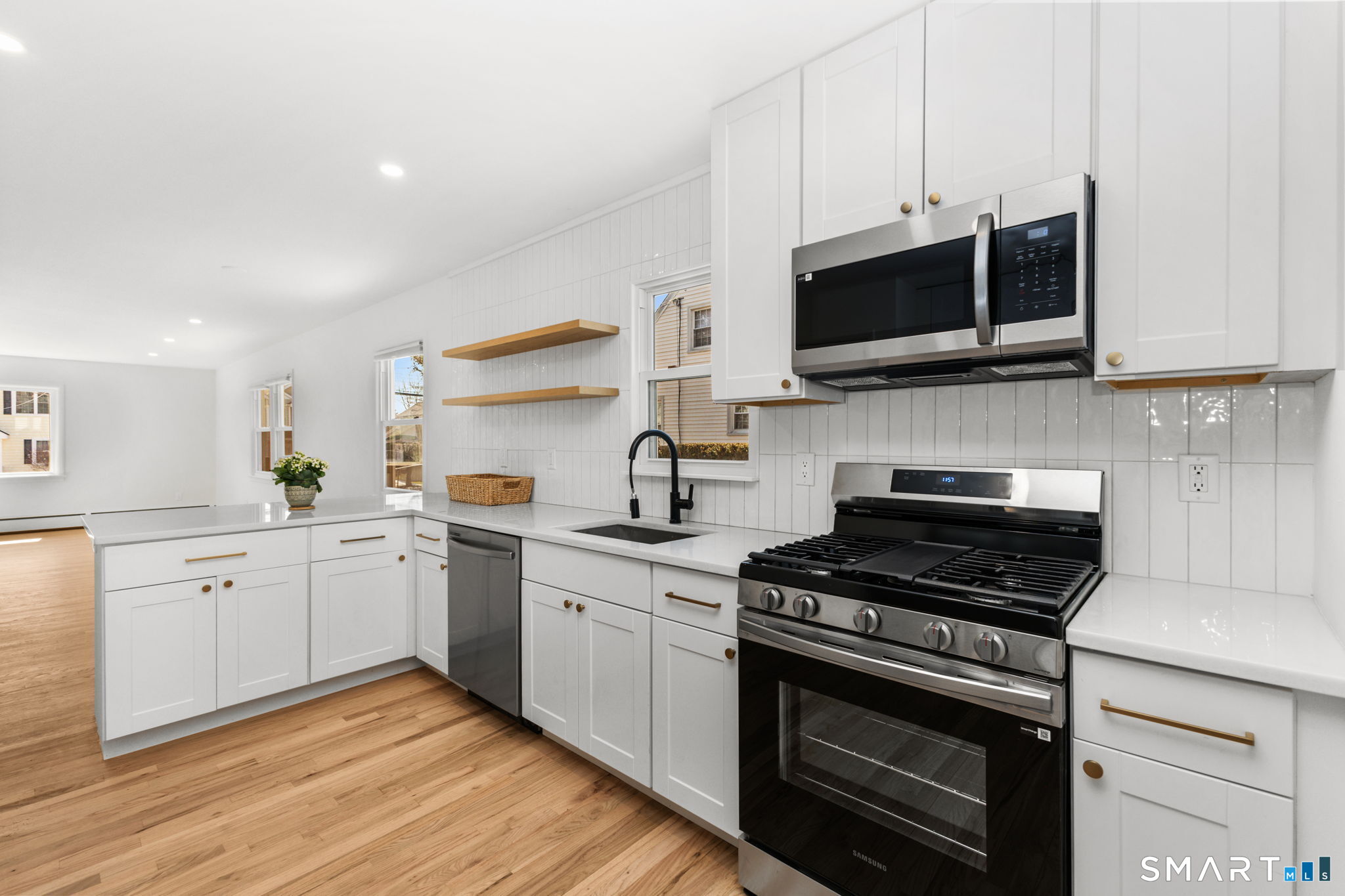 51 Saint Charles Avenue