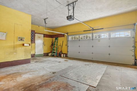 Tiny photo for 4487 Madison Avenue, Trumbull, CT 06611 (MLS # 24157210)