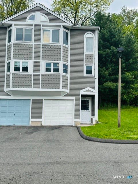 Photo of 1655 N Colony Road #12, Meriden, CT 06450 (MLS # 24176138)
