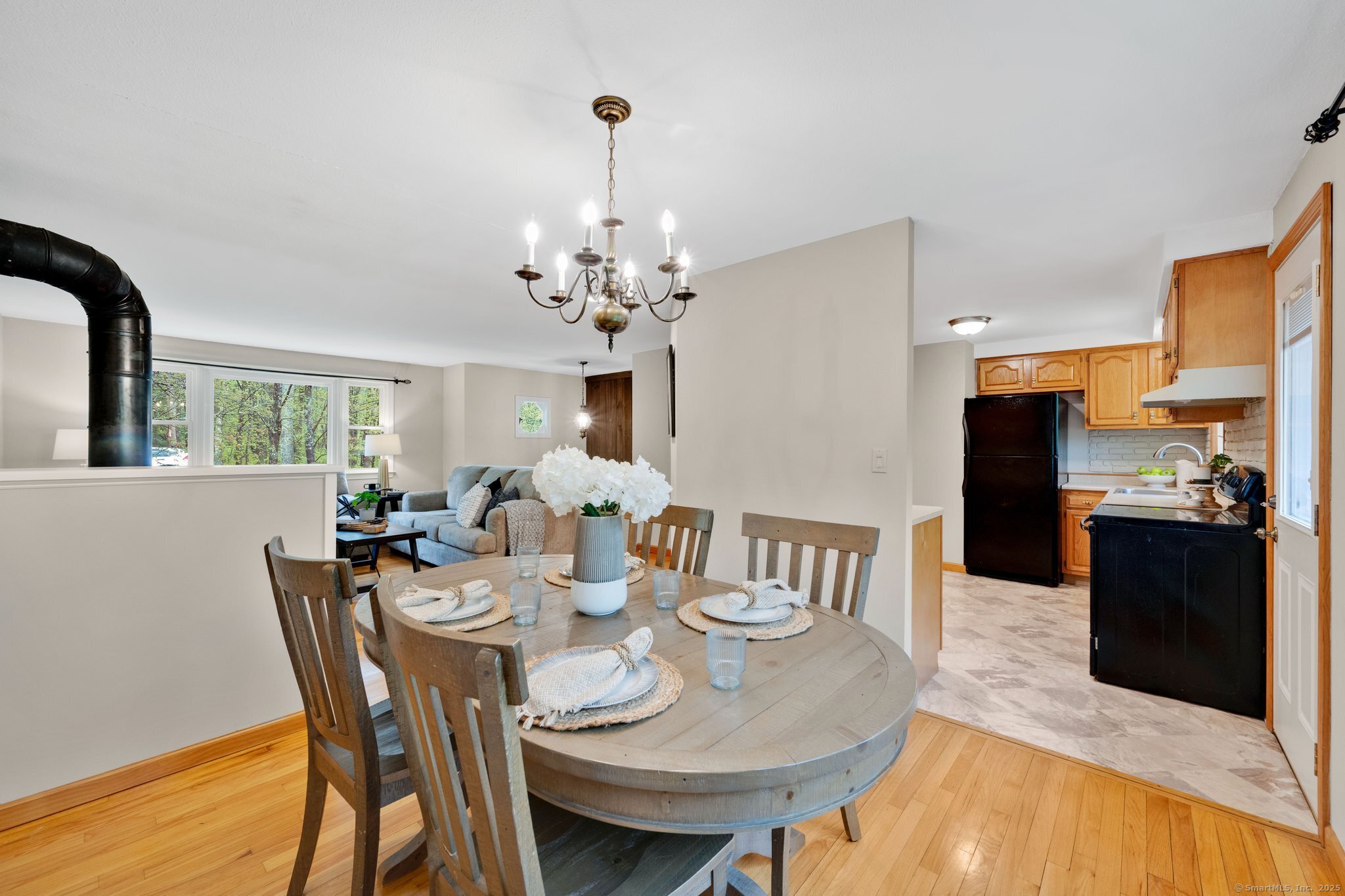 48 Town Line Road, New Hartford, Connecticut image 10