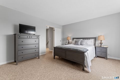 Tiny photo for 80 Country Lane #APT 20, Vernon, CT 06066 (MLS # 24151957)