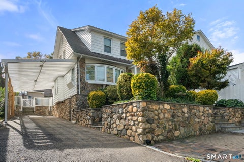 Tiny photo for 33 New England Avenue, Fairfield, CT 06824 (MLS # 24216367)