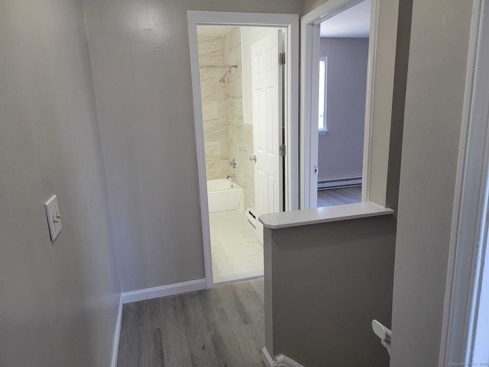 36 Sharon Road # APT 7, Waterbury, Connecticut image 9