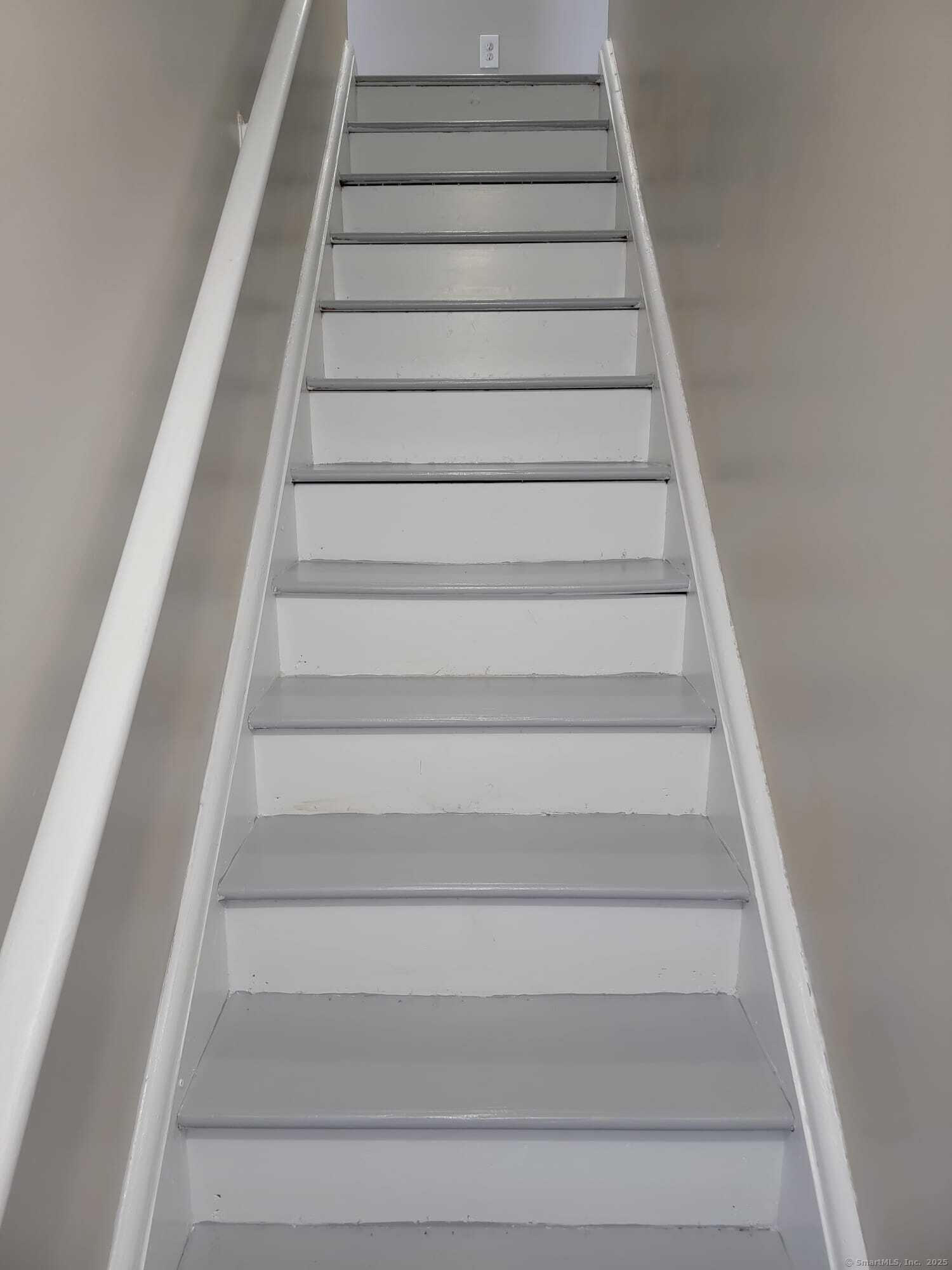 36 Sharon Road # APT 7, Waterbury, Connecticut image 7