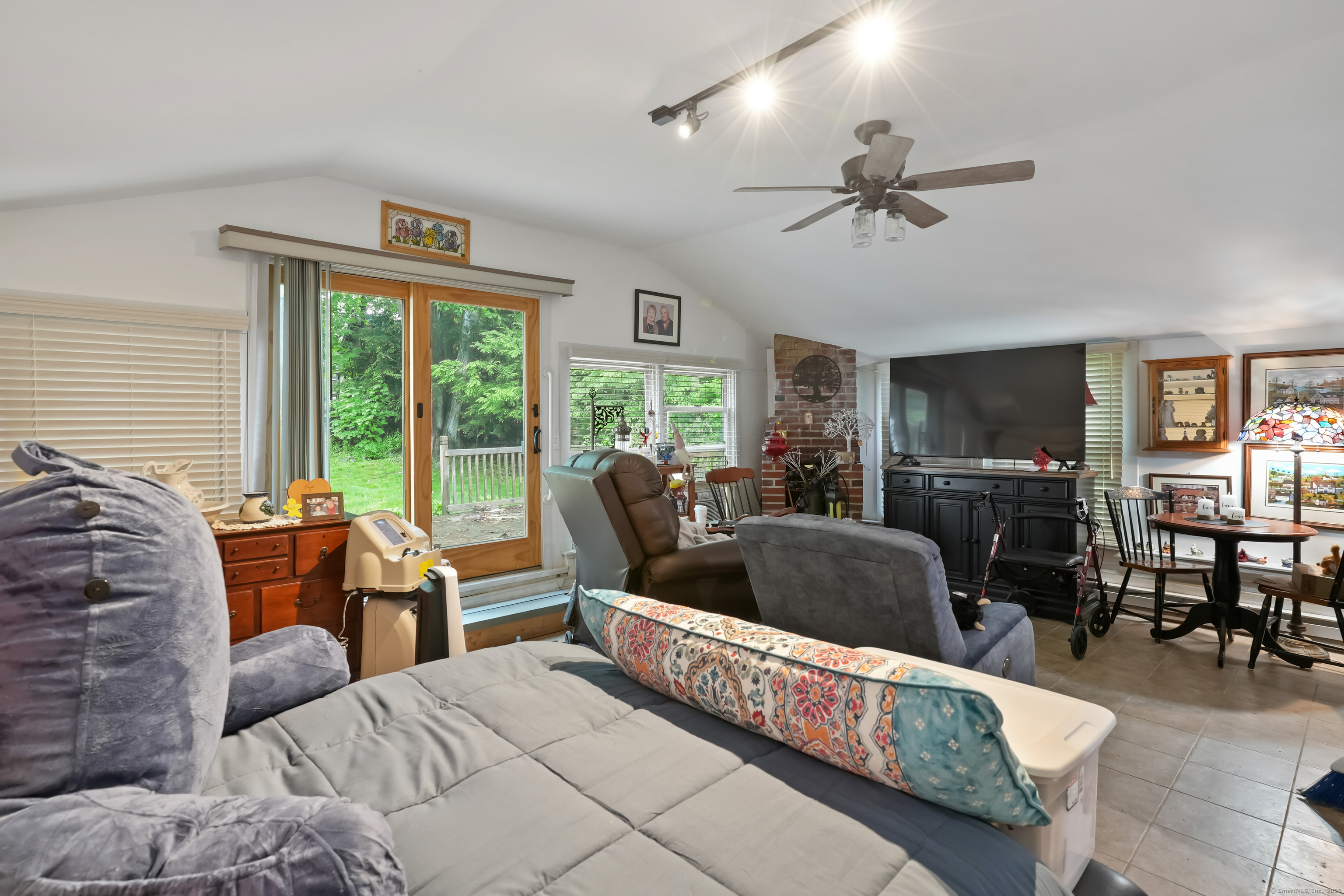 191 College Avenue, Torrington, Connecticut image 29